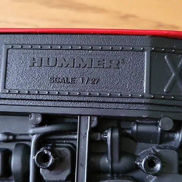 Hummer Model - Picture 5 of 11